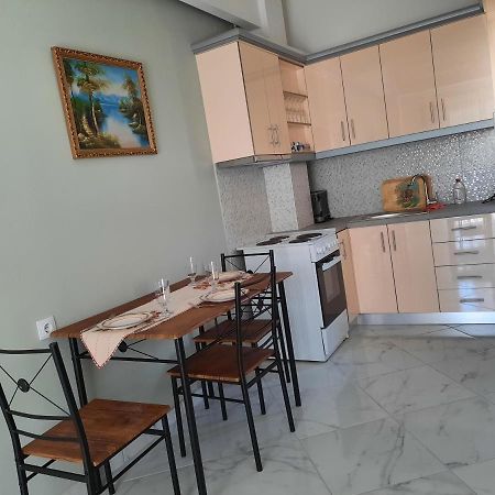 Kalamata Cosy Apartment 2 Exterior photo